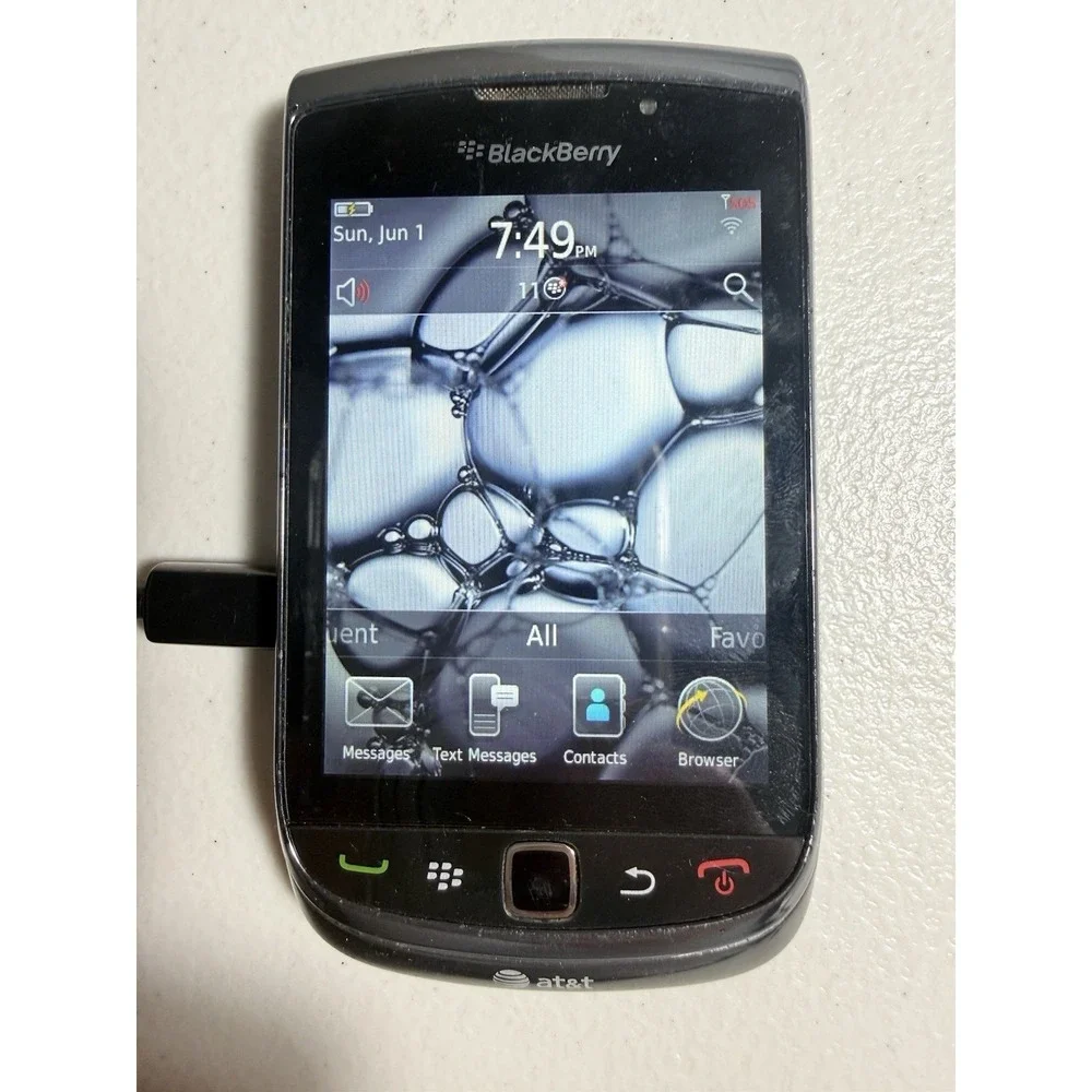 BlackBerry 9800 Torch AT&T Slider Smartphone 3G – Powers On SIM Card No SD Card